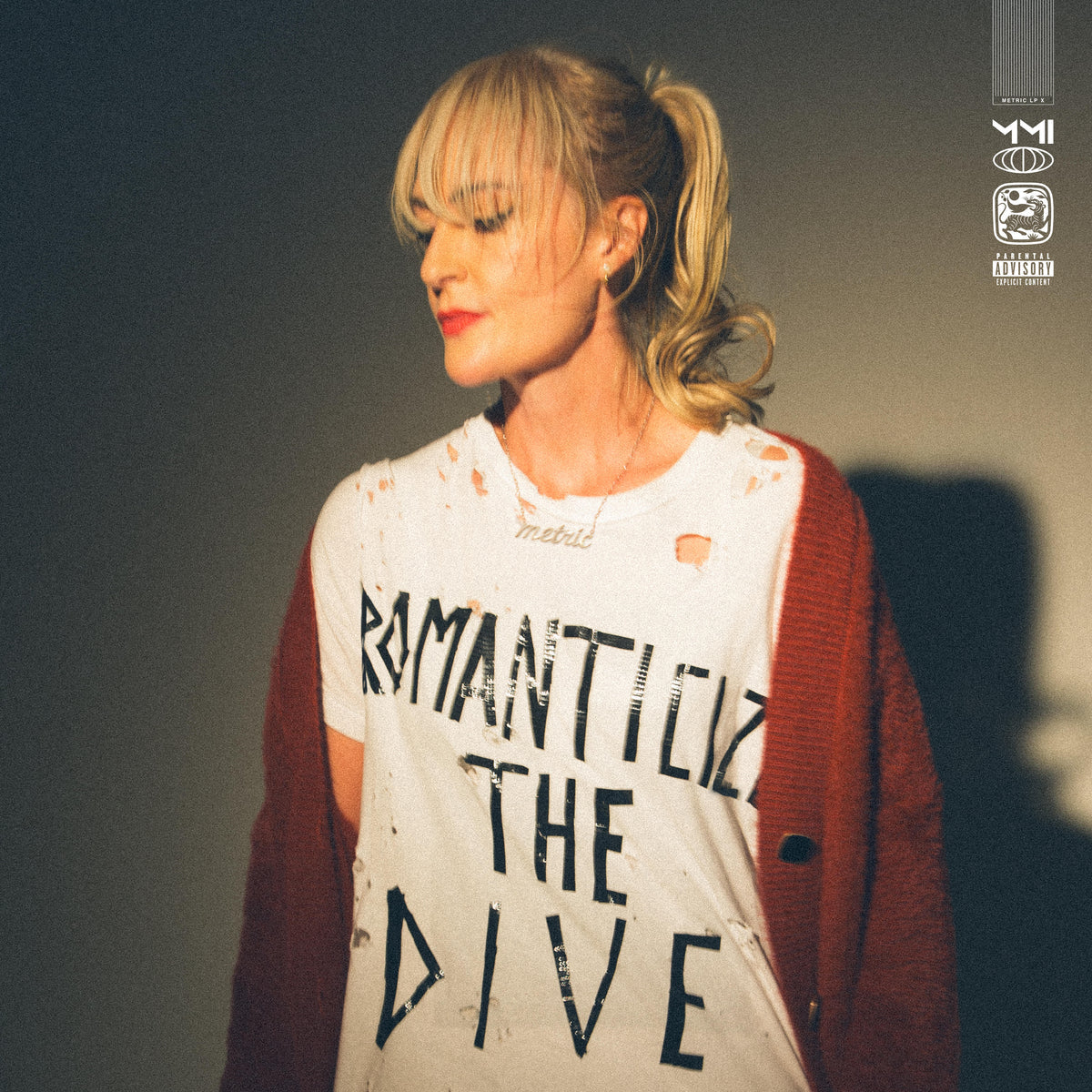METEXC-21789 - Metric - Romanticize The Dive