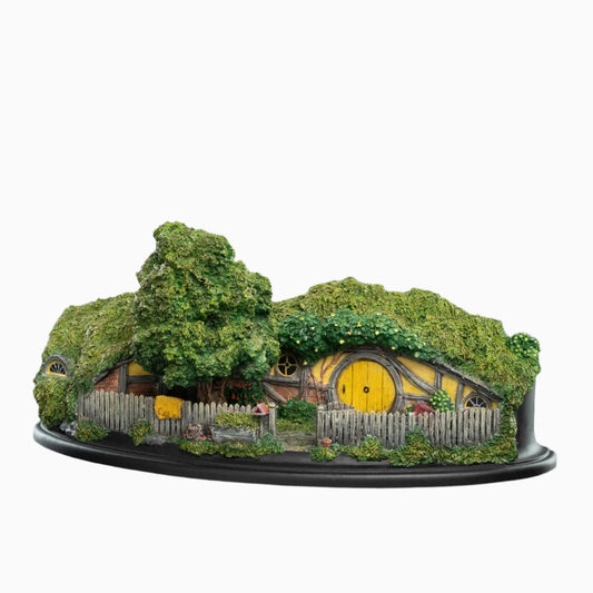 The Hobbit Trilogy - Hobbit Hole 25 Gandalf's Cutting Environment-WETA Workshop Polystone Figurine-Helix Sounds